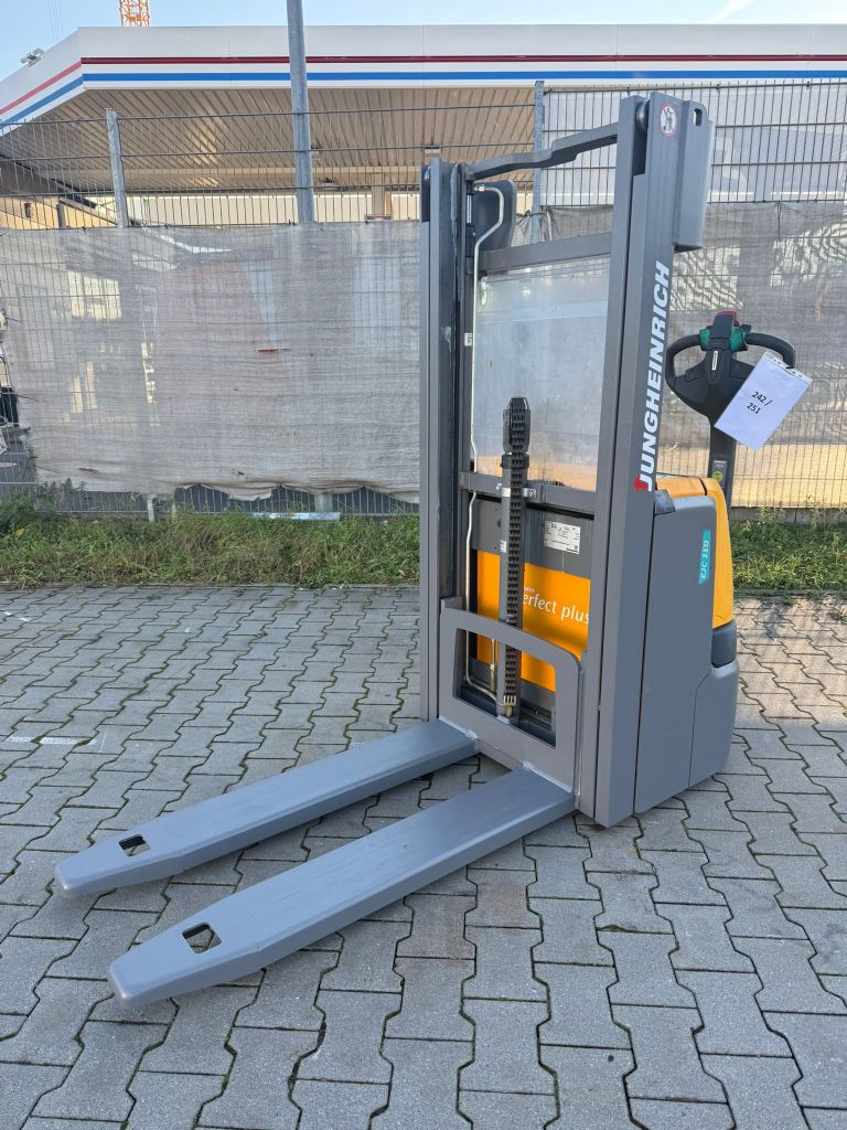 Jungheinrich EJC 110 Baujahr 2020 HH 2,5M / Akku 2025 Hochhubwagen www.gst-logistic.com