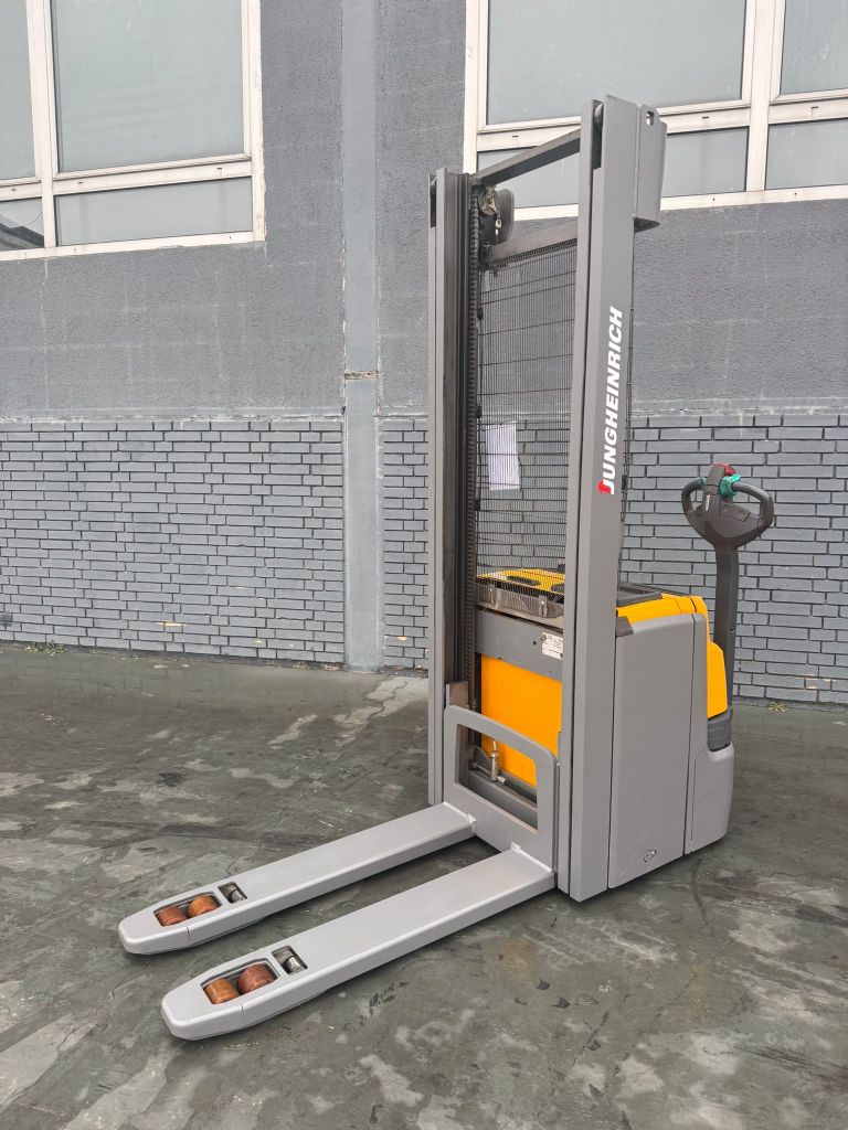 Jungheinrich EJC 216z Baujahr 2020 Akku 2024 Initialhub Hochhubwagen www.gst-logistic.com