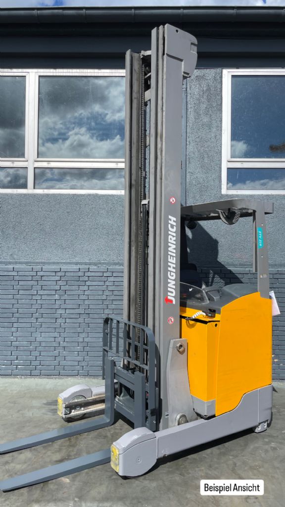 Jungheinrich ETV 216 Baujahr 2014 / Akku 2014 / HH 10,70 Meter Schubmaststapler www.gst-logistic.com