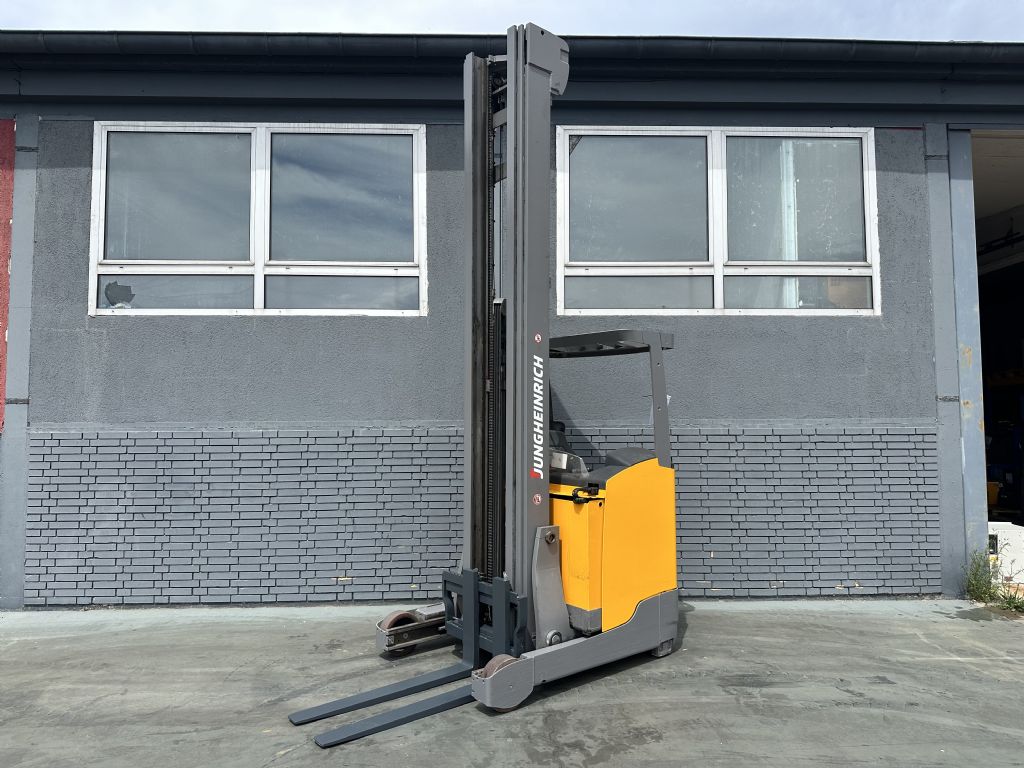 Jungheinrich ETV 214 Baujahr 2016 / Stunden 11141/ HH 10,70M Schubmaststapler www.gst-logistic.com