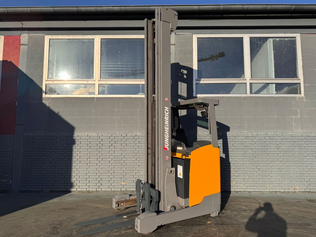 Jungheinrich ETV 216 Baujahr 2017 / HH 9,92M /Kamera Schubmaststapler www.gst-logistic.com