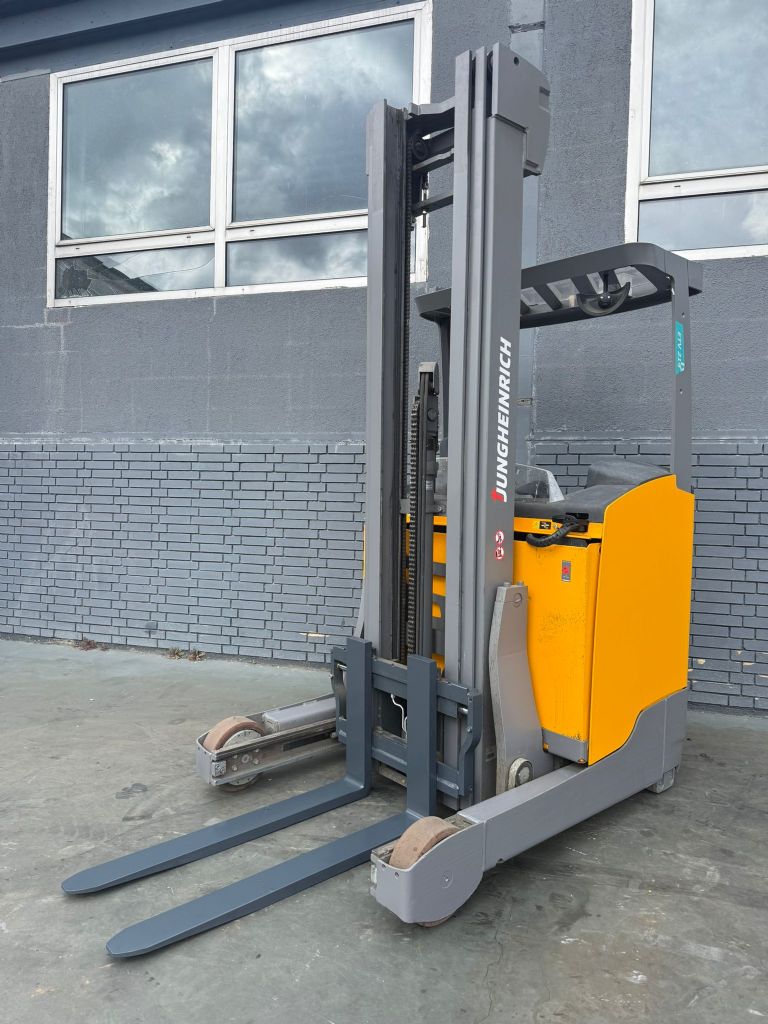 Jungheinrich ETV 214 Baujahr 2020 / Stunden 10192 HH 6800 Schubmaststapler www.gst-logistic.com