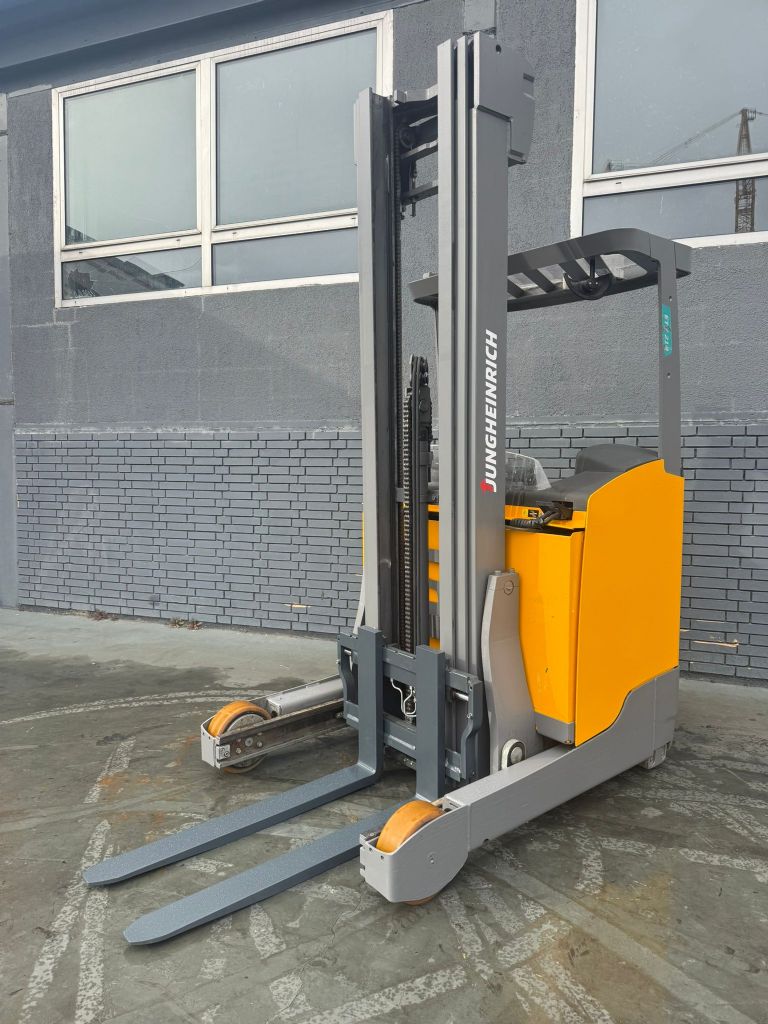 Jungheinrich ETV 214 Baujahr 2020 / Stunden 8757 HH 6800 Schubmaststapler www.gst-logistic.com