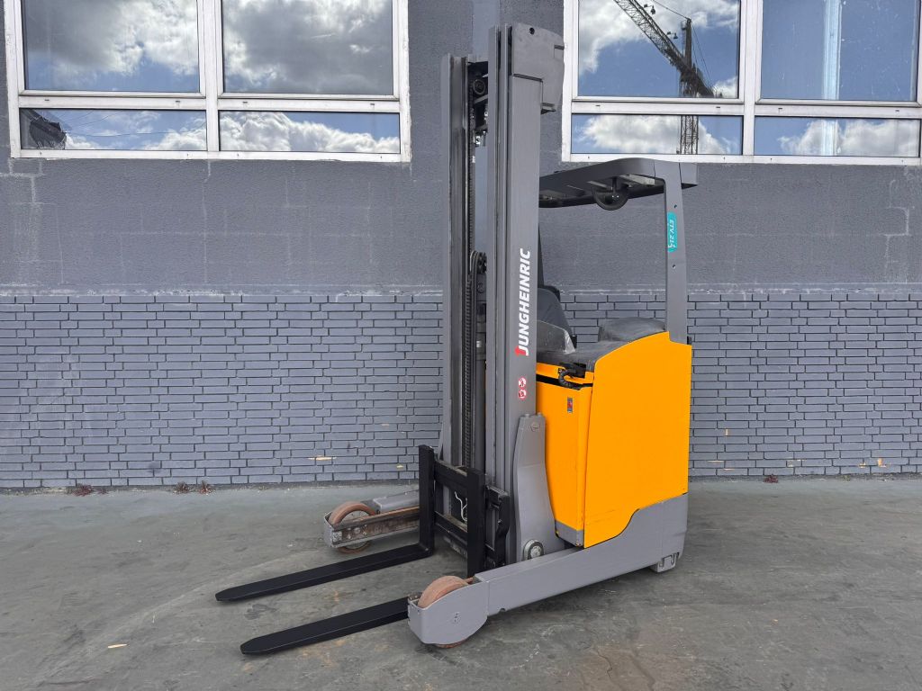 Jungheinrich ETV 214 Baujahr 2020 / Stunden 9371 HH 6800 Schubmaststapler www.gst-logistic.com