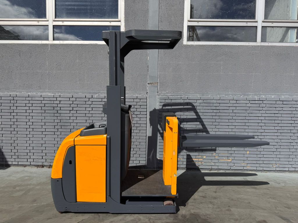 Jungheinrich EKS 110 Baujahr 2015 / HH 1800 / Stunden 5135 Hochhubkommissionierer www.gst-logistic.com