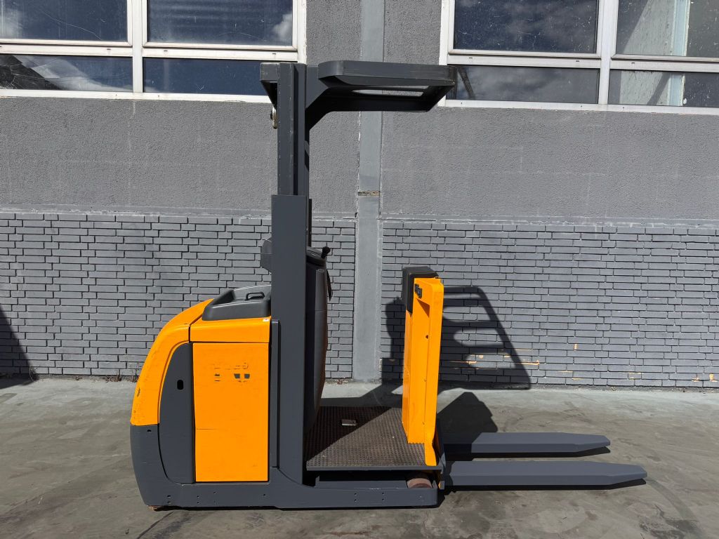 Jungheinrich EKS 110 Baujahr 2015 / HH 1800 / Stunden 5331 Hochhubkommissionierer www.gst-logistic.com