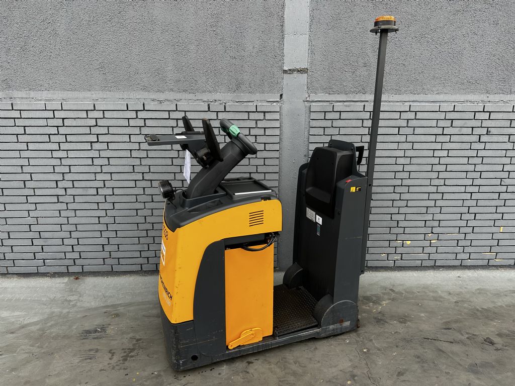 Jungheinrich EZS 130 Baujahr 2015 Stunden 2776 TOP ZUSTAND Schlepper www.gst-logistic.com