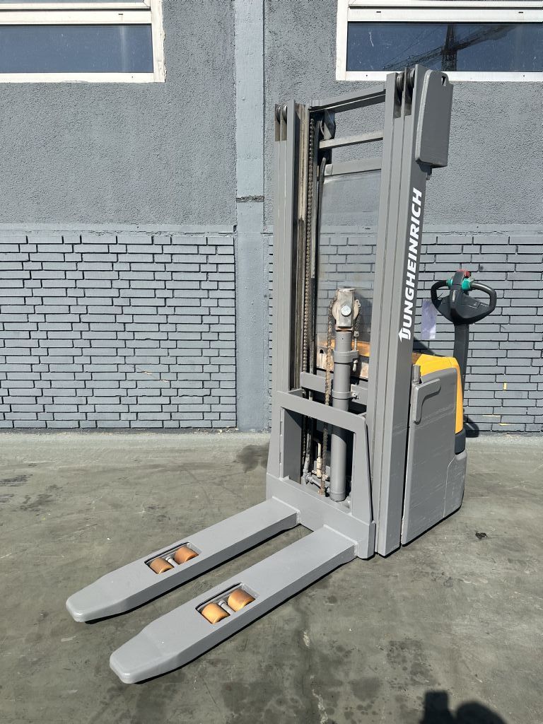Jungheinrich EJC 220 Baujahr 2019 Akku 2019 HH 4200  /Stunden 2921 Hochhubwagen www.gst-logistic.com