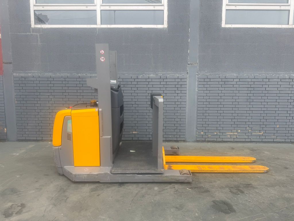 Jungheinrich EKS 110 Baujahr 2021 / HH 1550 / Stunden 1053 Hochhubkommissionierer www.gst-logistic.com