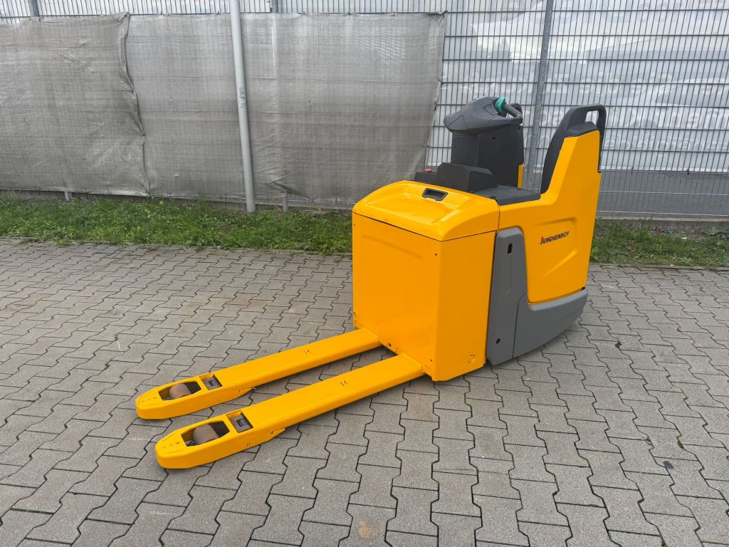 Jungheinrich ERE 125 Baujahr 2018 Akku 2018 Gabell�nge 1150 Niederhubwagen www.gst-logistic.com