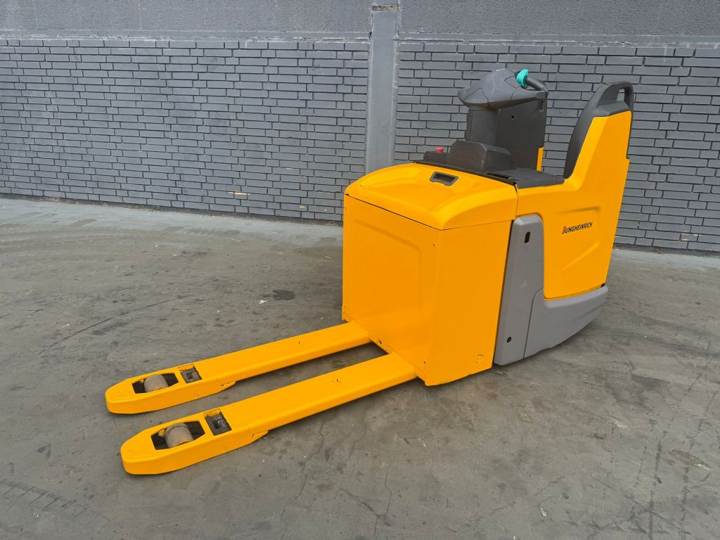 Jungheinrich ERE 125 Baujahr 2019 Akku 2019 Gabellnge 1150 Niederhubwagen www.gst-logistic.com