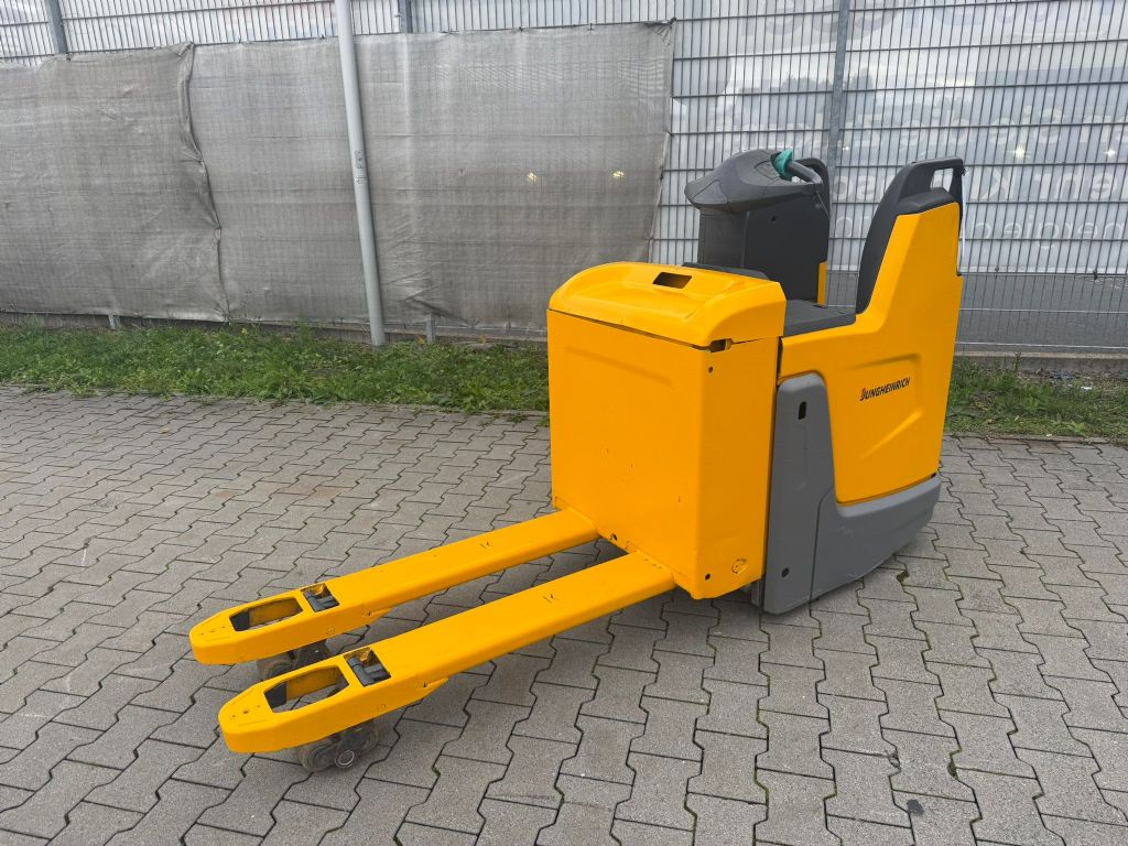 Jungheinrich ERE 120 Baujahr 2020 Akku 2018 Stunden 3353 Niederhubwagen www.gst-logistic.com