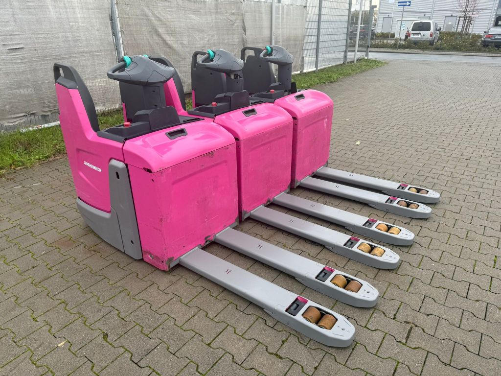 Jungheinrich ERE 120 Baujahr 2021 Akku 2021 2x vorhanden Niederhubwagen www.gst-logistic.com