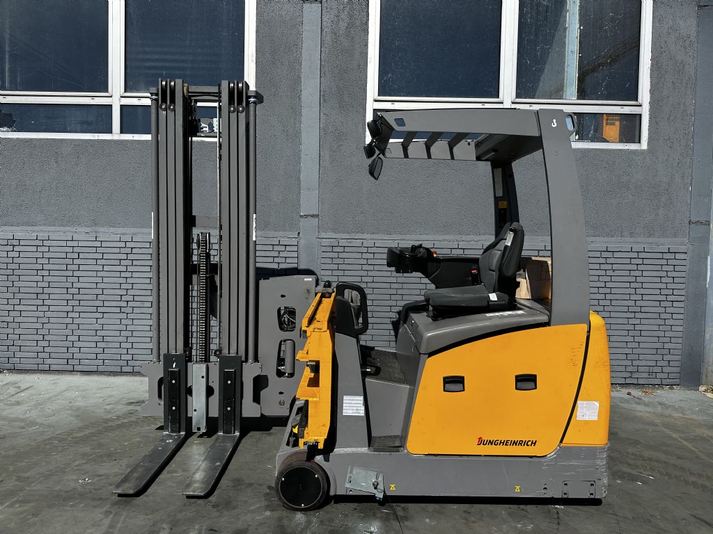 Jungheinrich EFX 413 Baujahr 2017 / HH 5,5M TRIPLEX/ TOP ZUSTAND Hochhubkommissionierer www.gst-logistic.com
