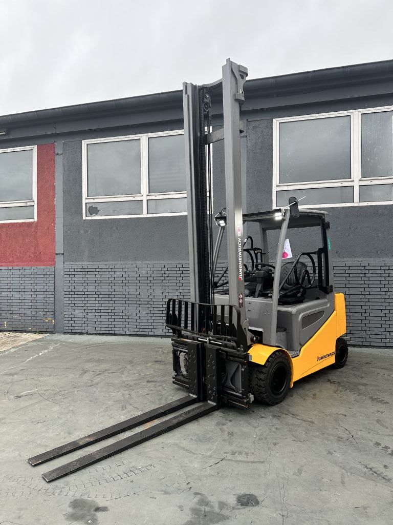 Jungheinrich EFG S30 Baujahr 2018 Akku 2022 Sofort Verfgbar Elektro 3 Rad-Stapler www.gst-logistic.com