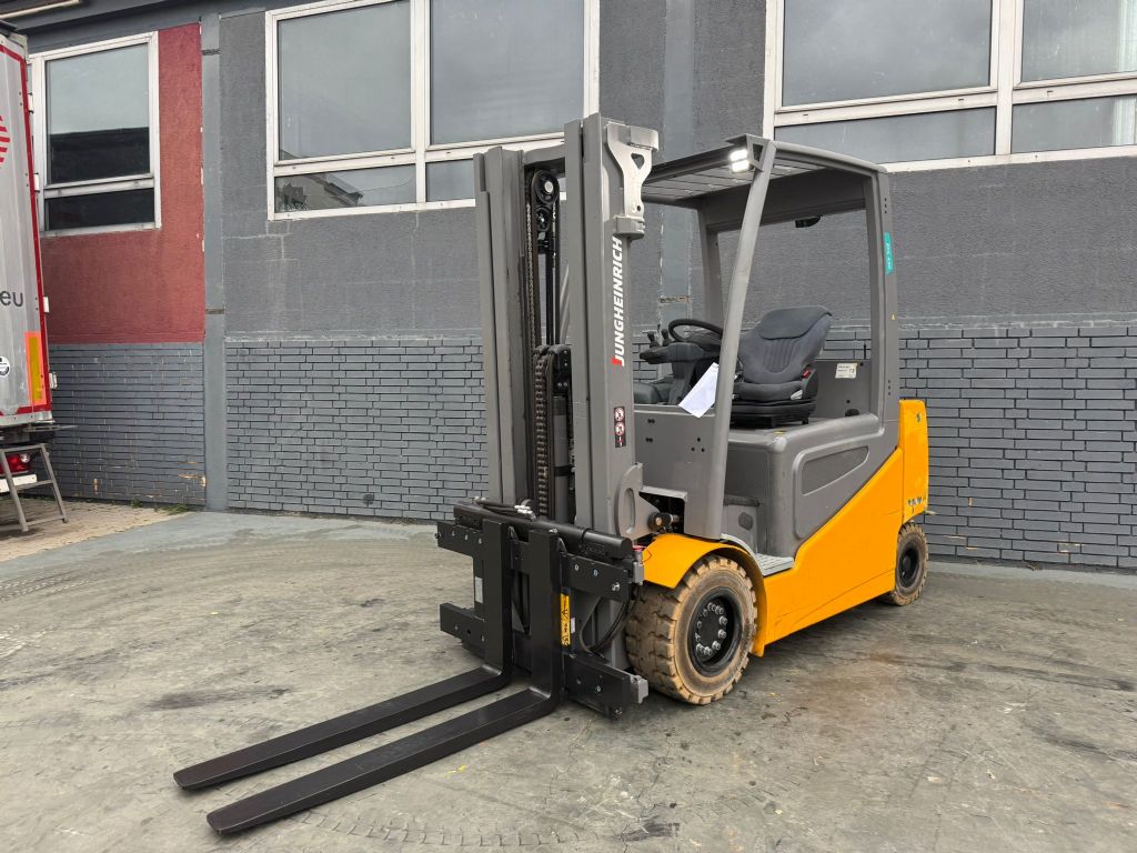 Jungheinrich EFG 430 Baujahr 2018/ Stunden 981 Akku 2018 Elektro 4 Rad-Stapler www.gst-logistic.com