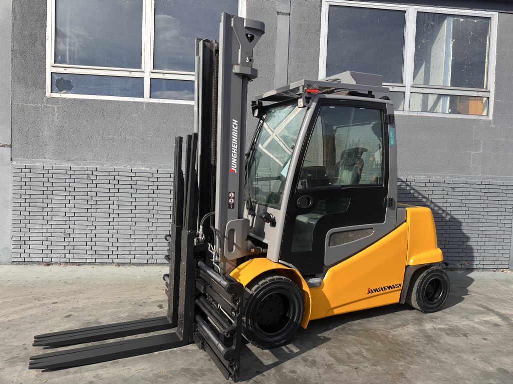 Jungheinrich EFG S 50 Baujahr 2019/Kabine /Heizung /3-4Ventil Elektro 4 Rad-Stapler www.gst-logistic.com