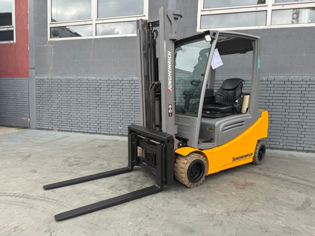 Jungheinrich EFG 320 Baujahr 2019 / Stunden 14180 HH 3300 Elektro 4 Rad-Stapler www.gst-logistic.com