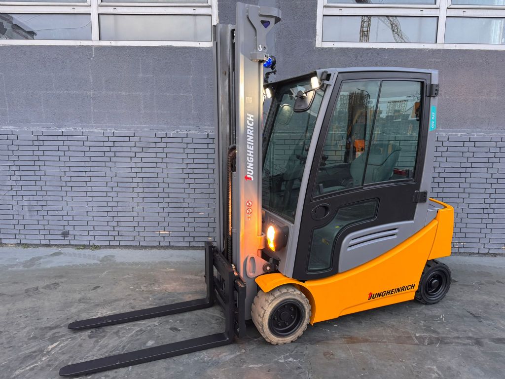 Jungheinrich EFG 320 Baujahr 2020 /Kabine/StvZo/ TOP ZUSTAND Elektro 4 Rad-Stapler www.gst-logistic.com