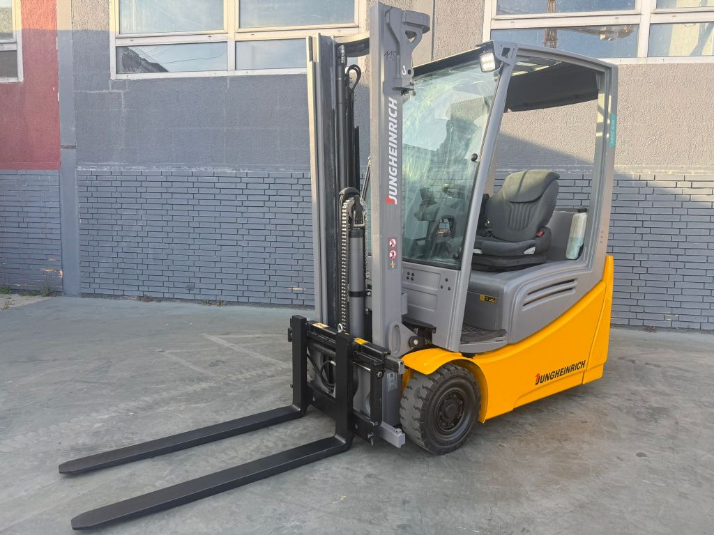 Jungheinrich EFG 216k Baujahr 2020 / Stunden 3439 HH 3100 Elektro 3 Rad-Stapler www.gst-logistic.com