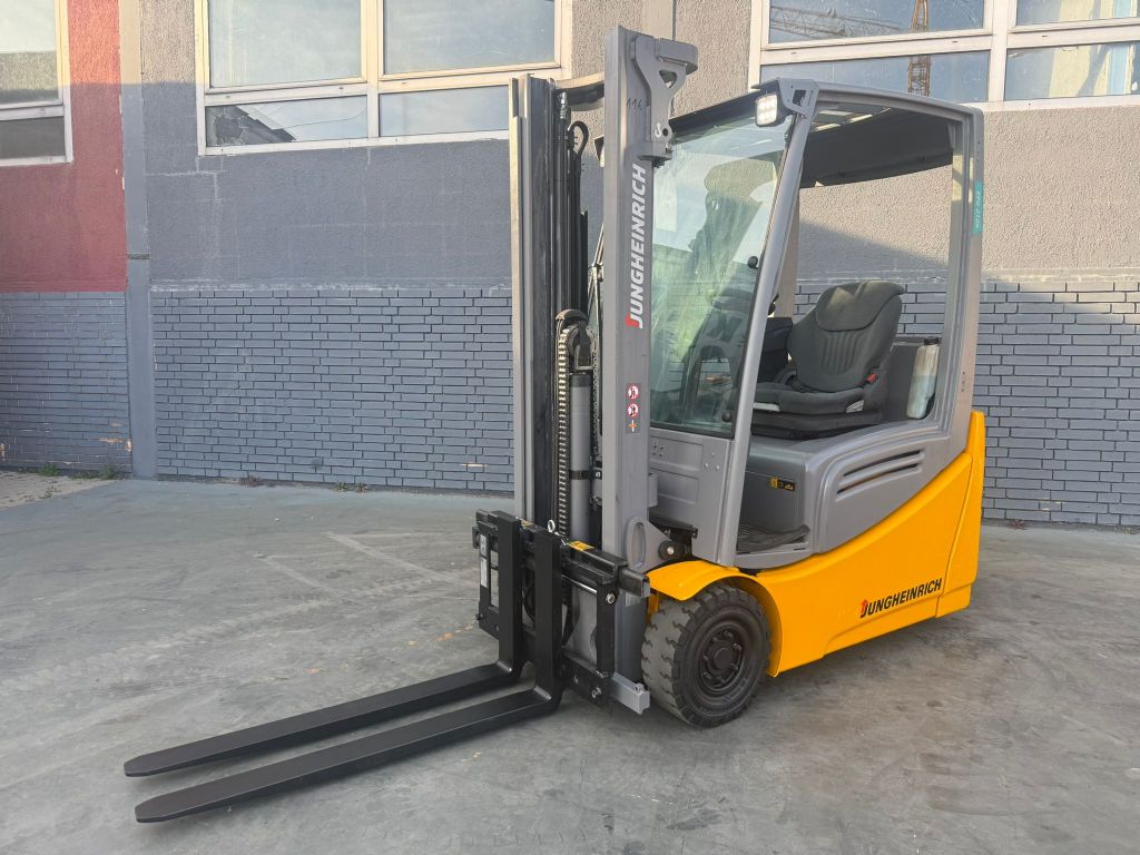 Jungheinrich EFG 216k Baujahr 2020 / Stunden 2894 HH 3100 Elektro 3 Rad-Stapler www.gst-logistic.com