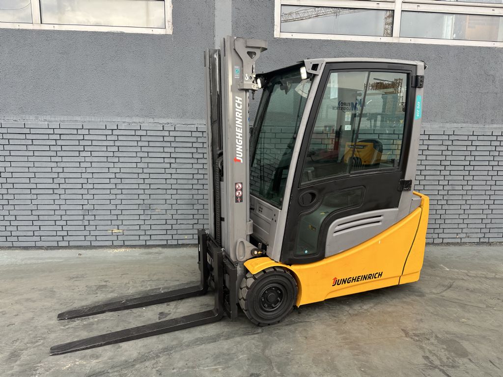 Jungheinrich EFG 216 Baujahr 2020/ Stunden 3852 HH 4500 Elektro 3 Rad-Stapler www.gst-logistic.com