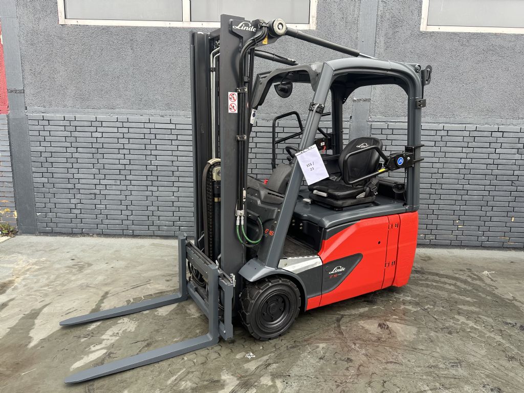 Linde E16-02  Baujahr 2017/ Stunden 3864 TOP ZUSTAND Elektro 3 Rad-Stapler www.gst-logistic.com