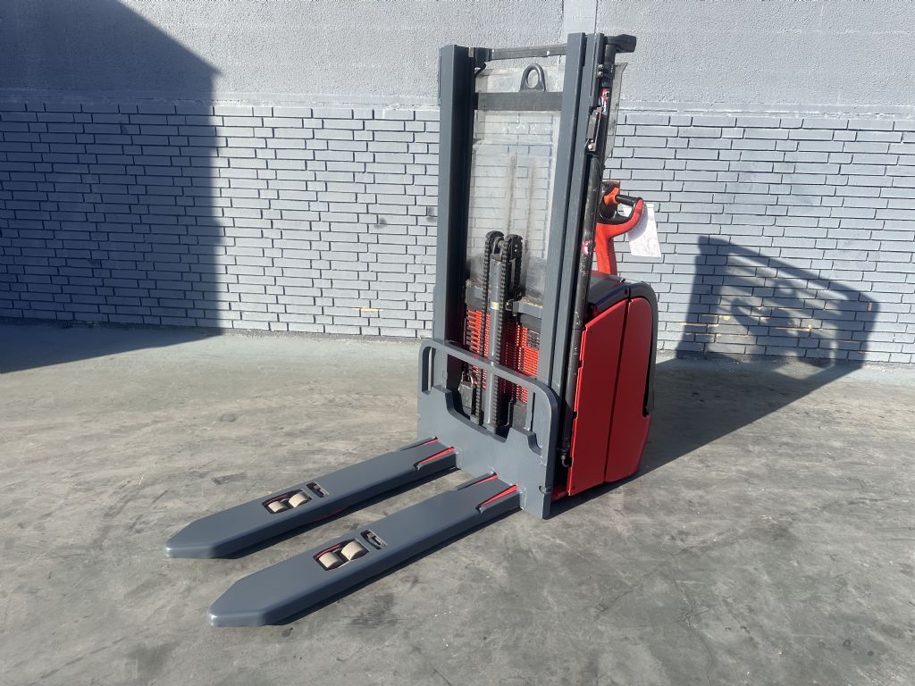 Linde L 16 Baujahr 2010  Stunden 4275 Mit Initalhub Freihub Hochhubwagen www.gst-logistic.com
