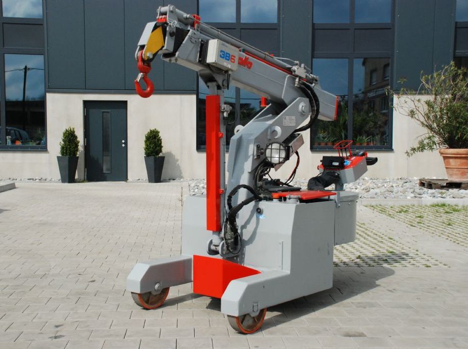 Valla 20.EC Pick & Carry Crane www.hanselmann.de