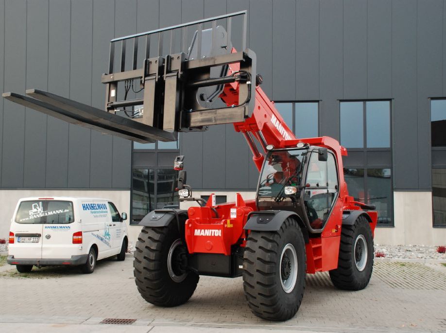Manitou MHT 10225L  Teleskopstapler starr www.hanselmann.de