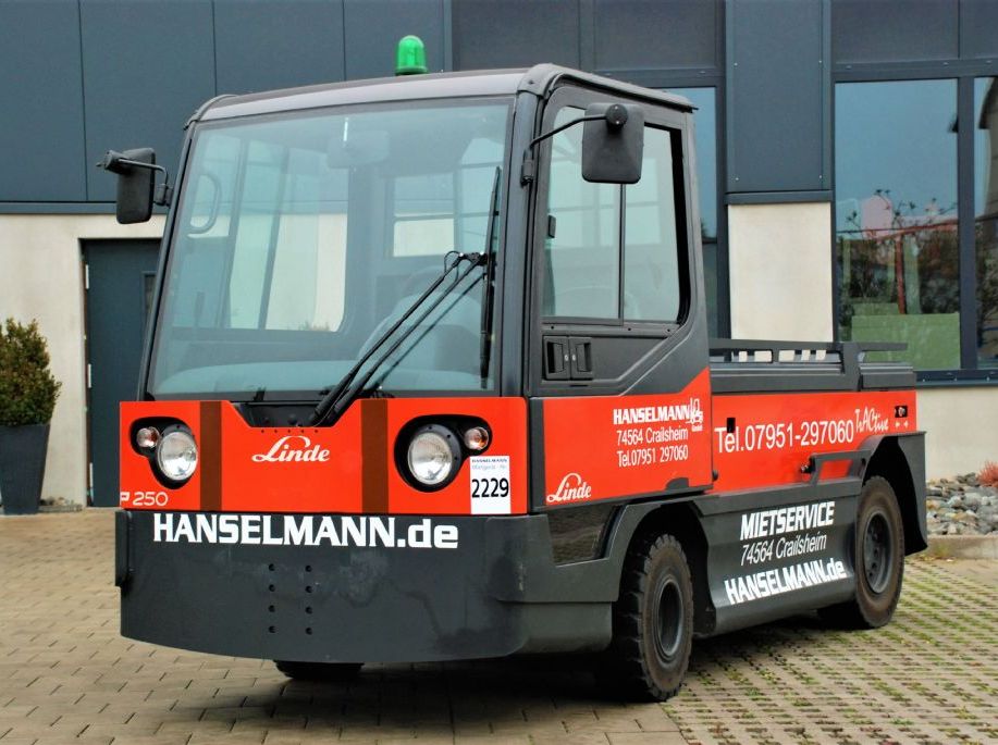 Linde P250 Schlepper www.hanselmann.de