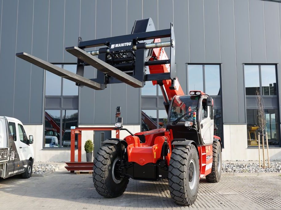 Manitou MHT 10180 129M ST4 S1 Teleskopstapler starr www.hanselmann.de