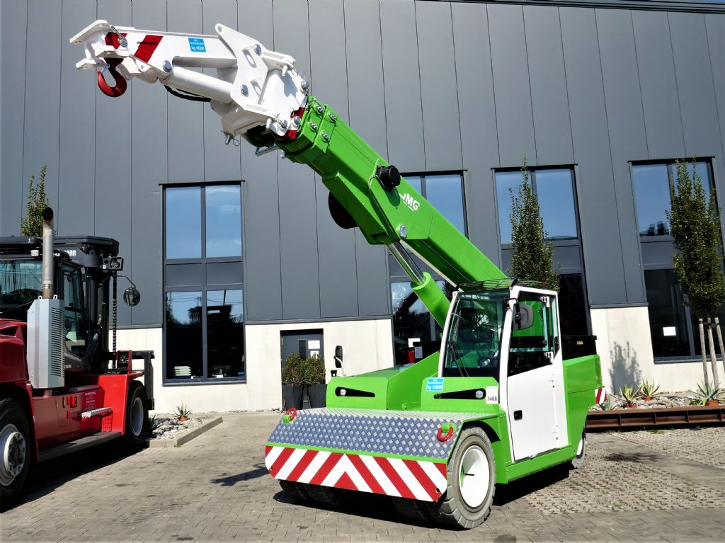 JMG MC 110 Pick & Carry Crane www.hanselmann.de