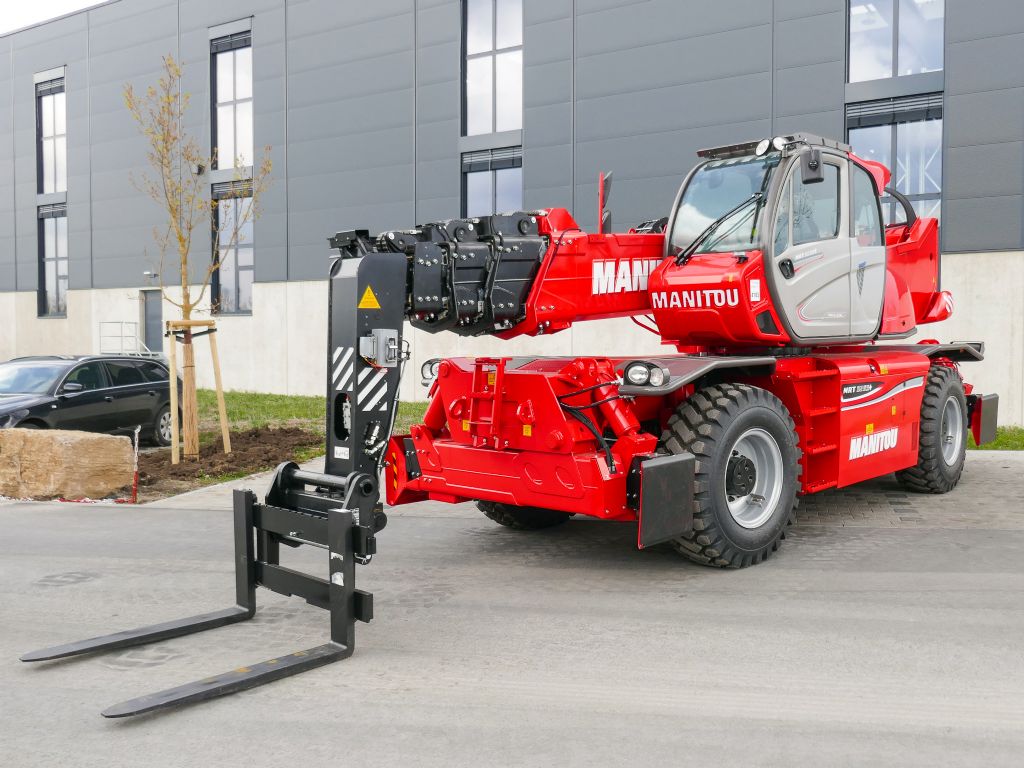 Manitou-MRT 3255+ Privilege ST4 S1-Teleskopstapler drehbar www.manitou-teleskopstapler.de
