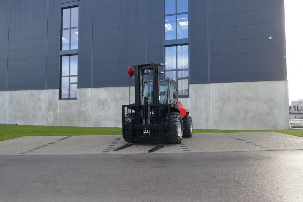 Manitou M 50-4 D ST5 S1 EU Gelndestapler www.hanselmann.de