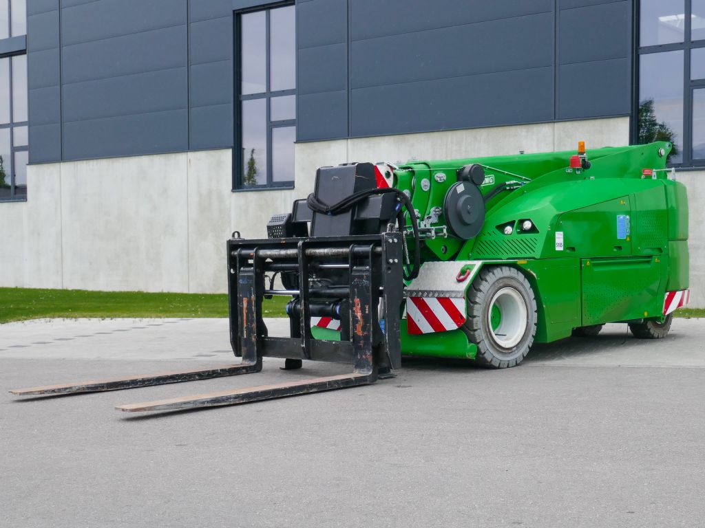 JMG JMG MC130S Pick & Carry Crane www.hanselmann.de