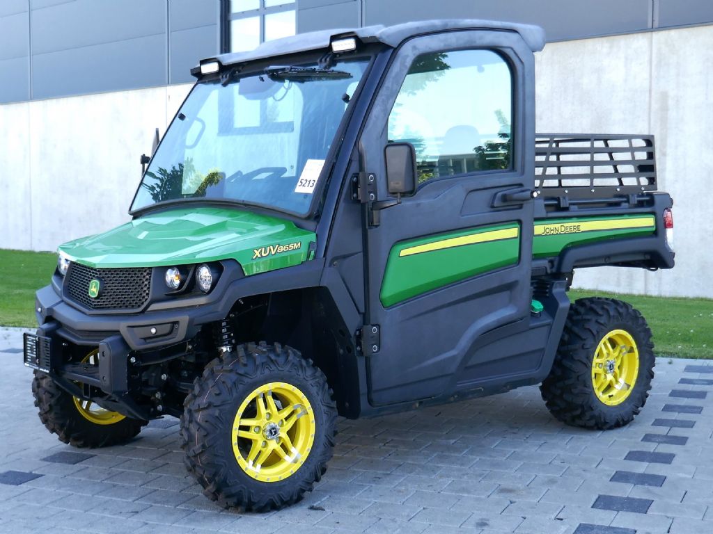 John Deere Gator XUV865M Schlepper www.hanselmann.de