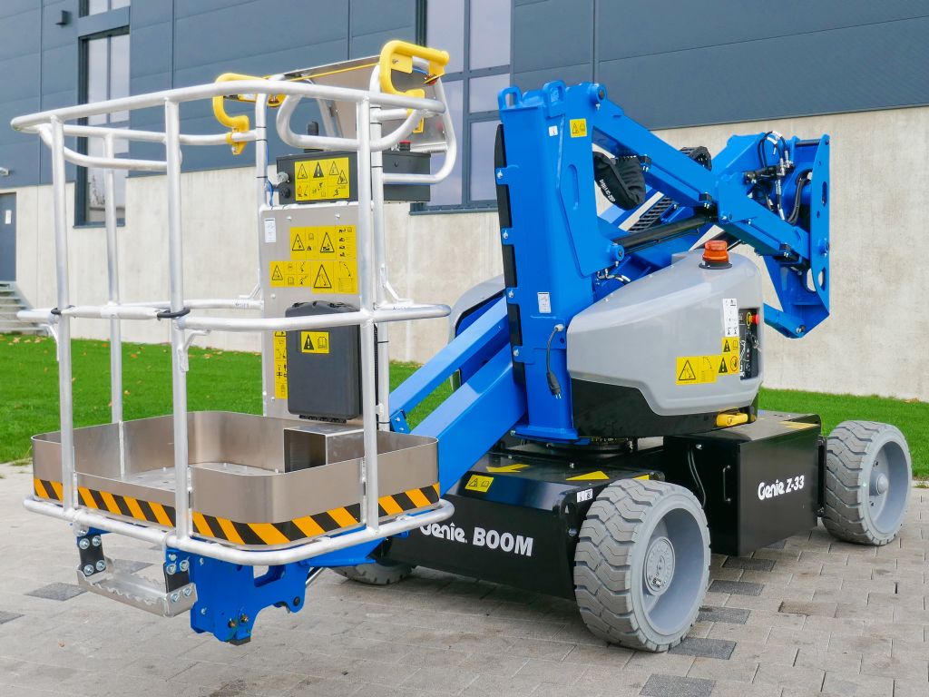 Genie Z-33/ 18 Gelenkteleskopbhne www.hanselmann.de