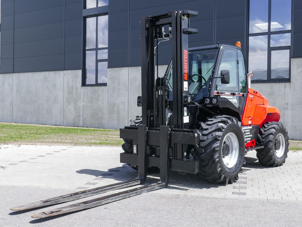 Manitou M 50-4 D ST5 S1  Gelndestapler www.hanselmann.de