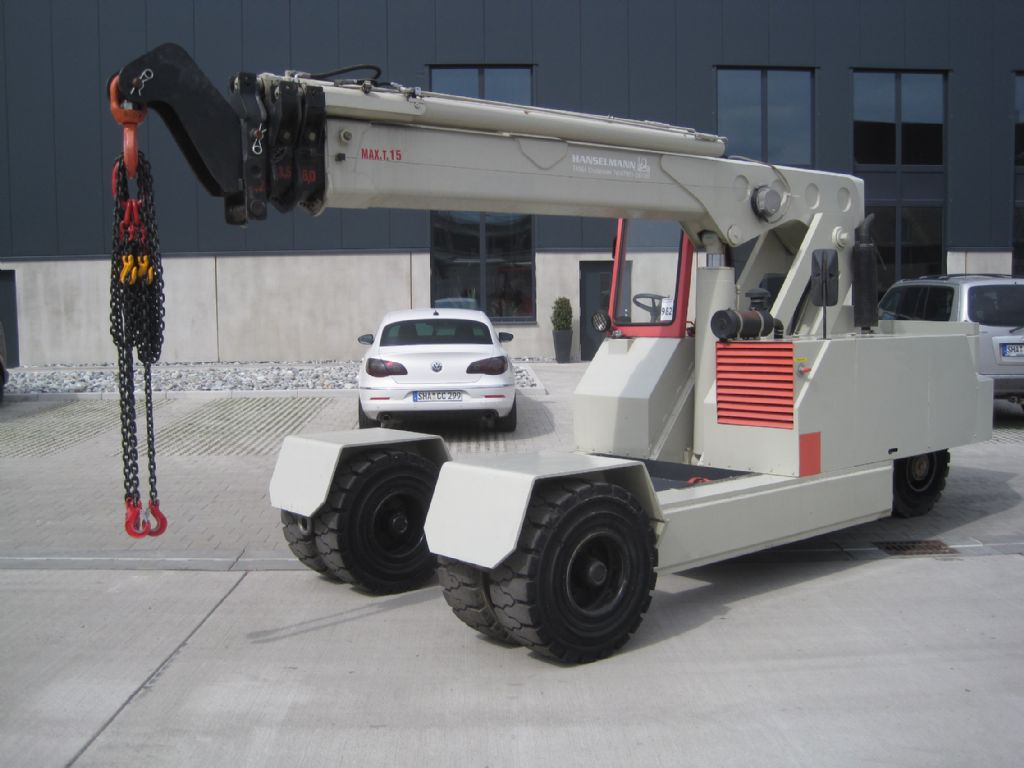 Mulinari Kran M 150 Pick & Carry Crane www.hanselmann.de