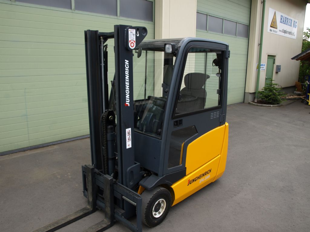 Gebraucht Jungheinrich Efg216k Elektro 3 Rad Stapler Gebrauchtstapler Gebrauchte Gabelstapler Von Harrer Staplerservice Leonding Linz Steyr Wels Asten Marchtrenk Traun Ansfelden Linz Land