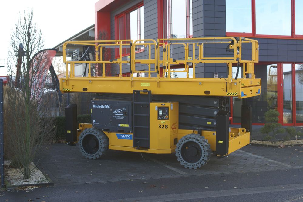 Haulotte HS 15 E Pro Scherenarbeitsbhne www.hbv-hydraulik.de