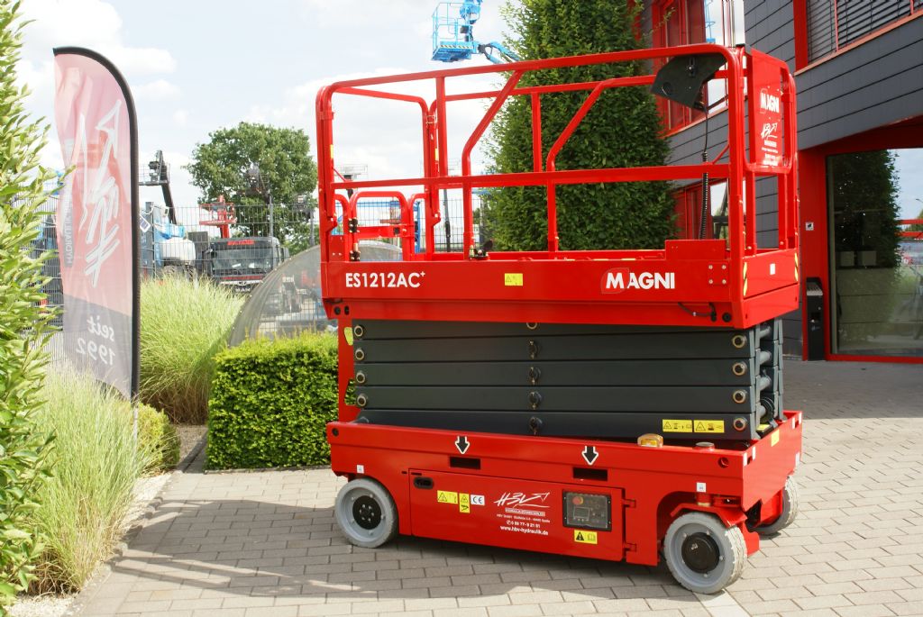 Magni ES1212AC+ Scherenarbeitsbhne www.hbv-hydraulik.de