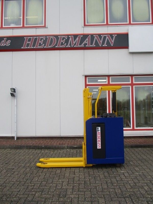 Stcklin EFI1600 Hochhubwagen www.hedemann-stapler.de