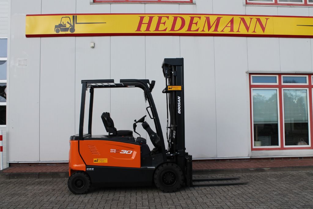 Doosan B30X-7 Elektro 4 Rad-Stapler www.hedemann-stapler.de