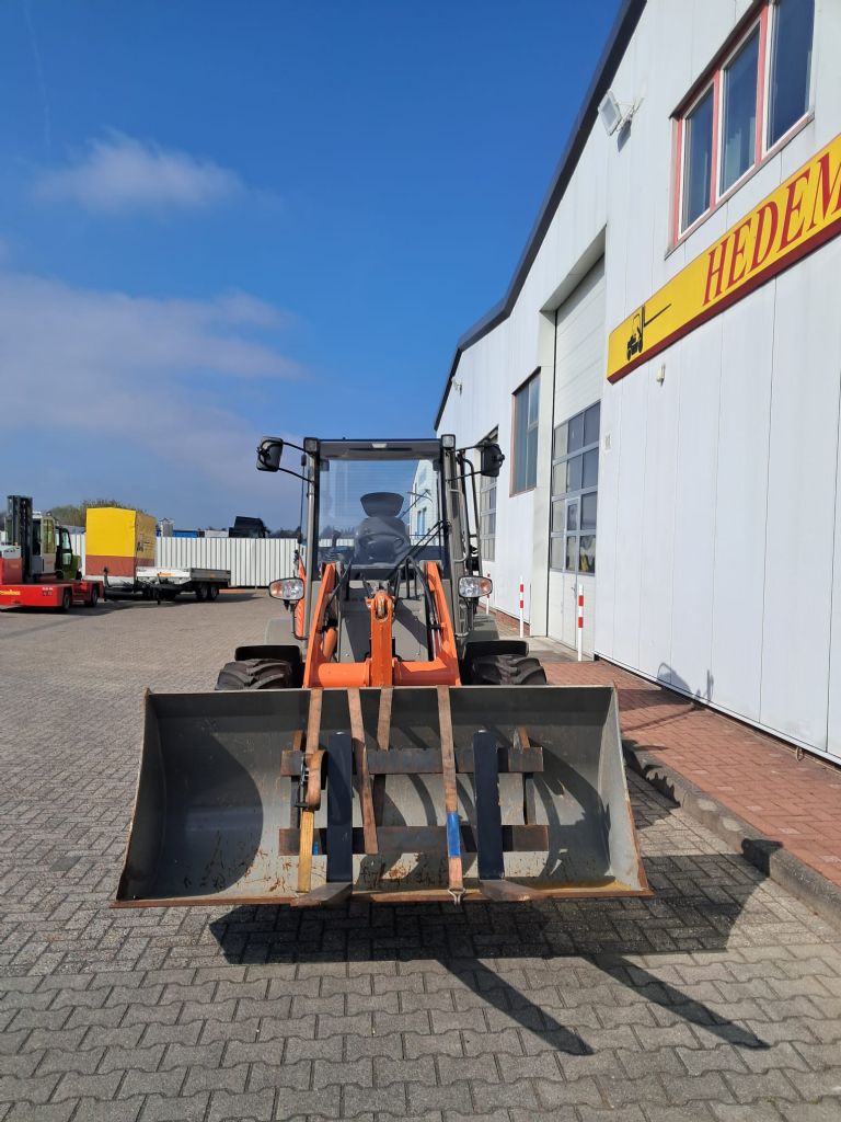 Atlas Weycor AR400 Radlader www.hedemann-stapler.de Atlas Weycor AR400 Radlader www.hedemann-stapler.de