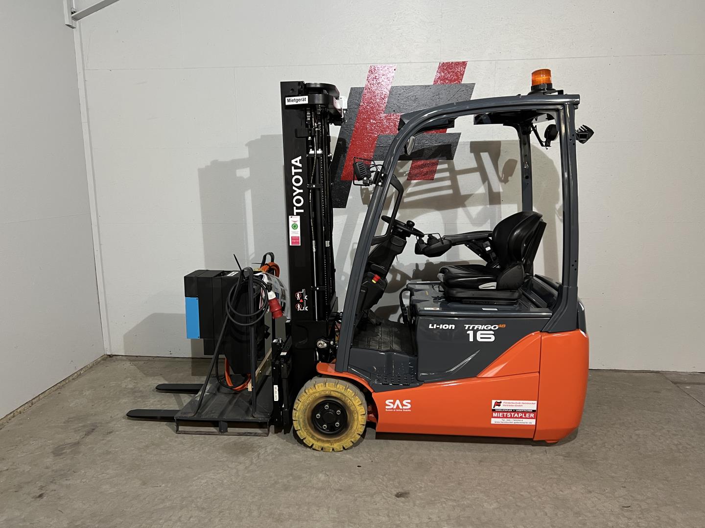 Toyota 8FBEK16T Elektro 3 Rad-Stapler www.heinbockel-gabelstapler.de