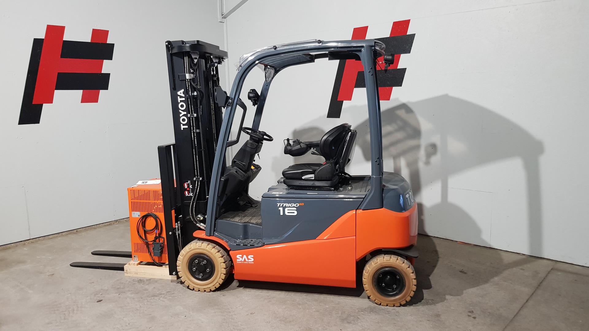 Toyota 8FBM16T Elektro 4 Rad-Stapler www.heinbockel-gabelstapler.de