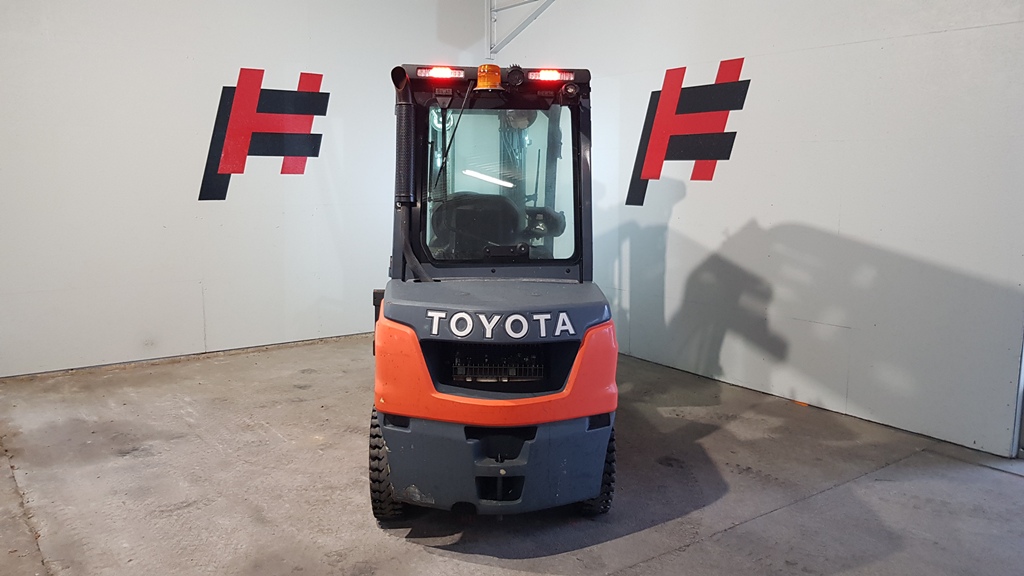 Toyota 52-8FDF30 Dieselstapler www.heinbockel-gabelstapler.de