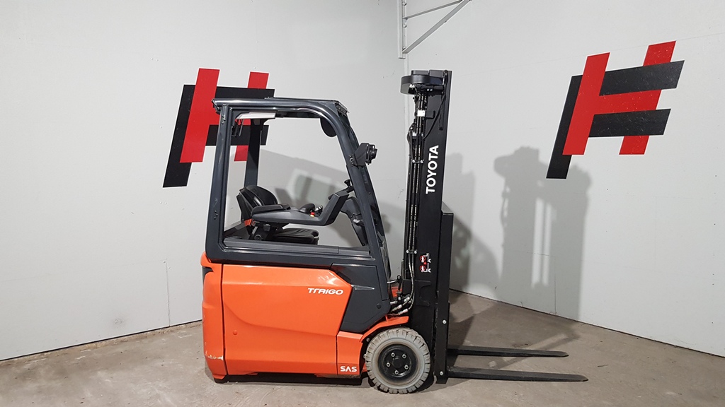 Toyota 9FBE15T Elektro 3 Rad-Stapler www.heinbockel-gabelstapler.de